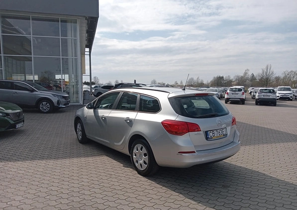 Opel Astra cena 33900 przebieg: 185987, rok produkcji 2015 z Mieroszów małe 29